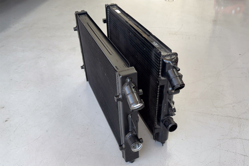 CSF 05-09 Ferrari F430 High Performance All Aluminum Radiator - Left/Right