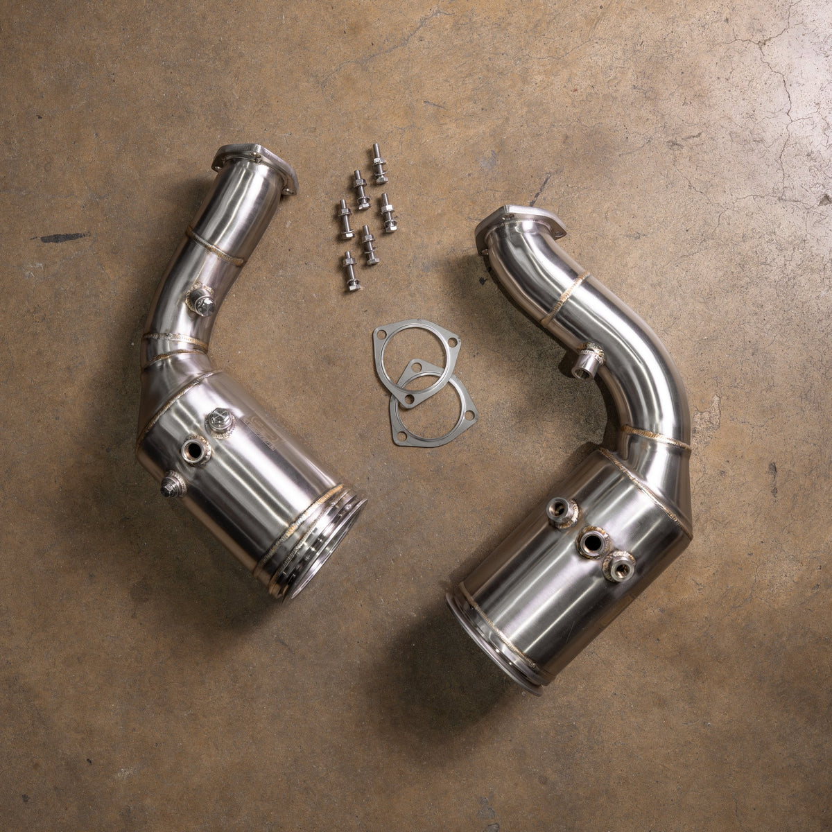 Bentley Bentayga V8 400 Cell Catted Downpipes