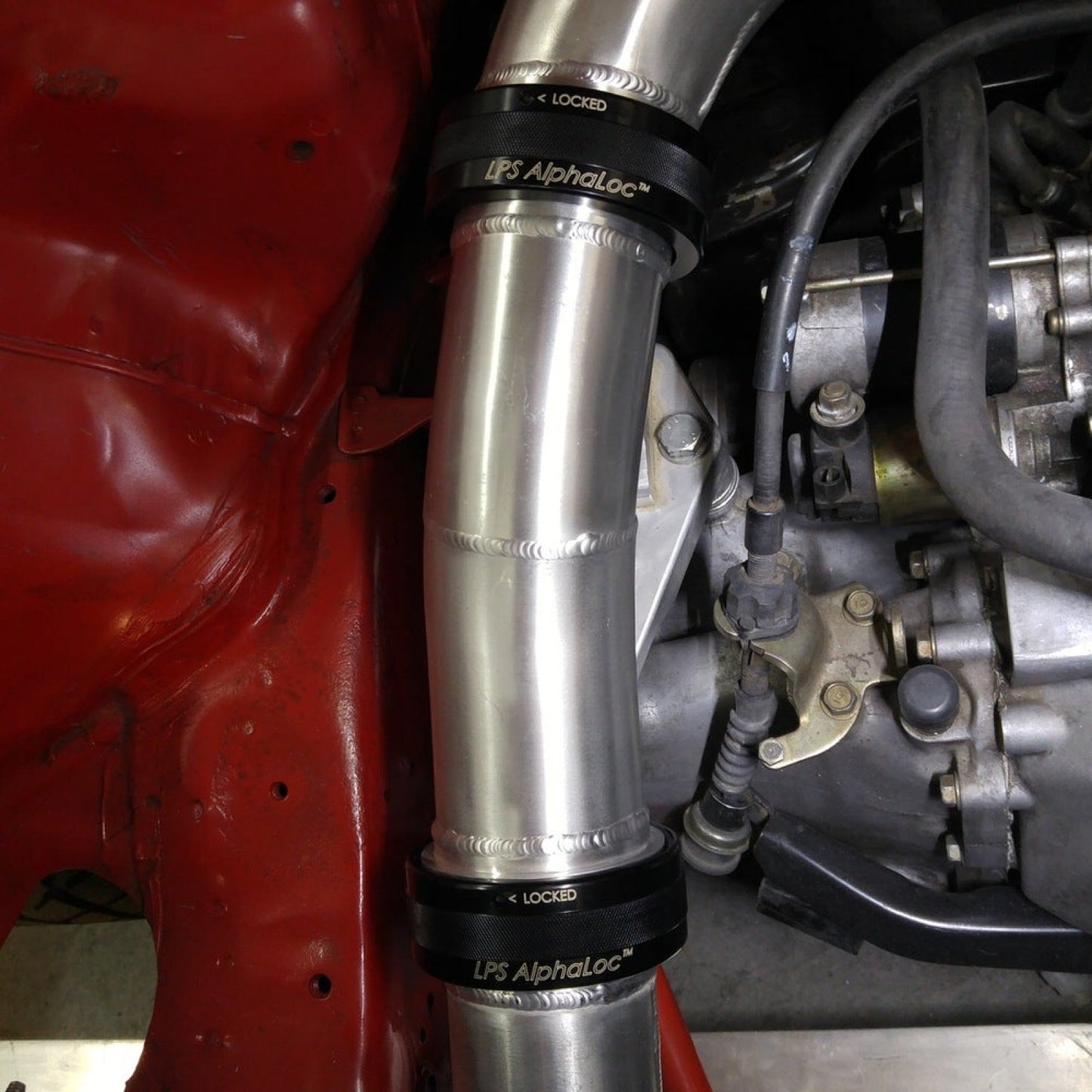LPS AlphaLoc 3.5" Black Intercooler and Coolant Tube Coupler